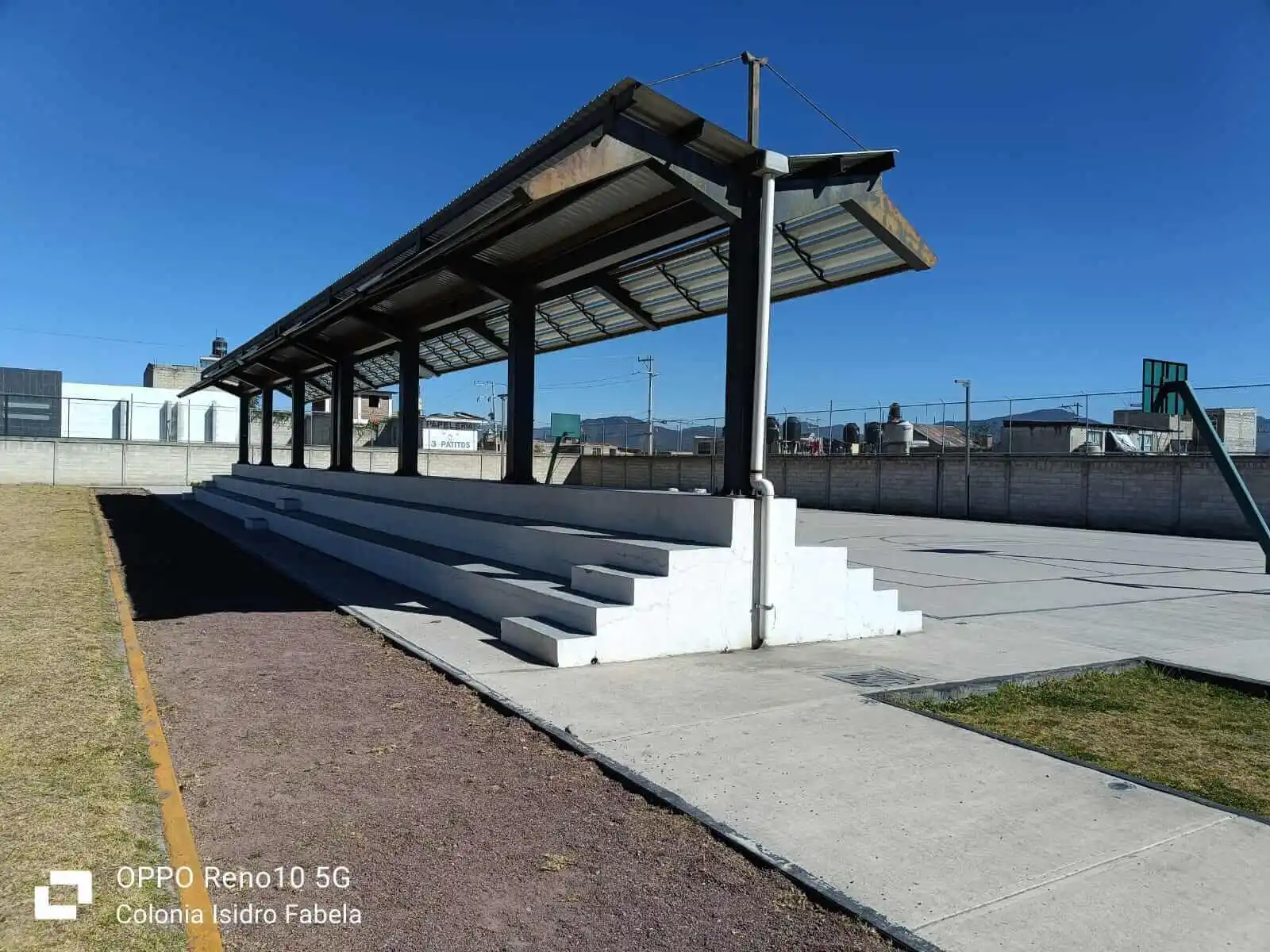 Tercera Foto de la Cancha de Fútbol